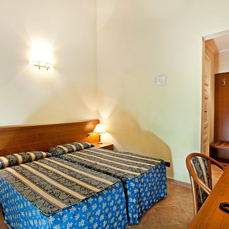 Hotel Augustea روما المظهر الخارجي الصورة