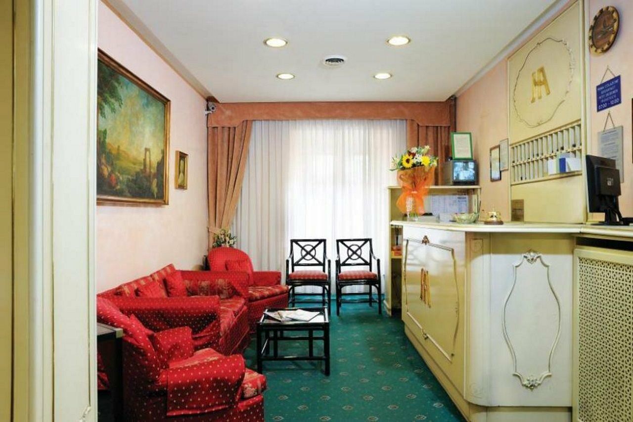 Hotel Augustea روما المظهر الخارجي الصورة